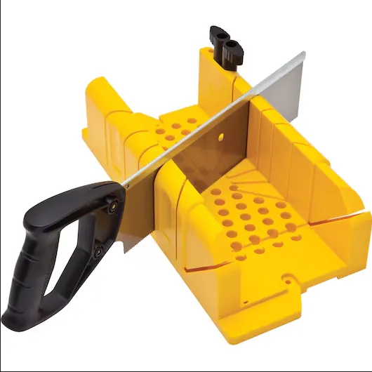 Φαλτσοκουτί με Πριόνι Stanley